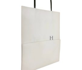 QYC Print custom paper bags, luxury shopping bags, retail paper bags, kraft paper bags.