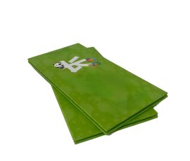 QYC Print custom greeting cards and postcards, high-quality card printing.